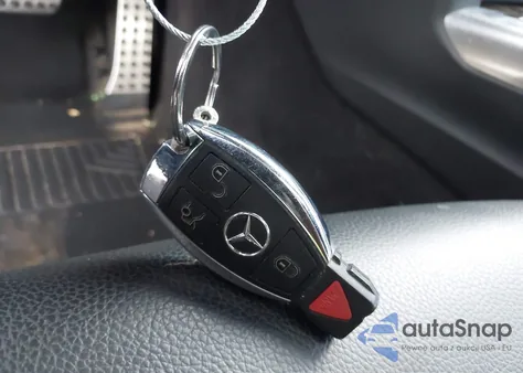 2016 Mercedes-Benz E 350 from USA, damaged, VIN WDDHF5KB5GB221188